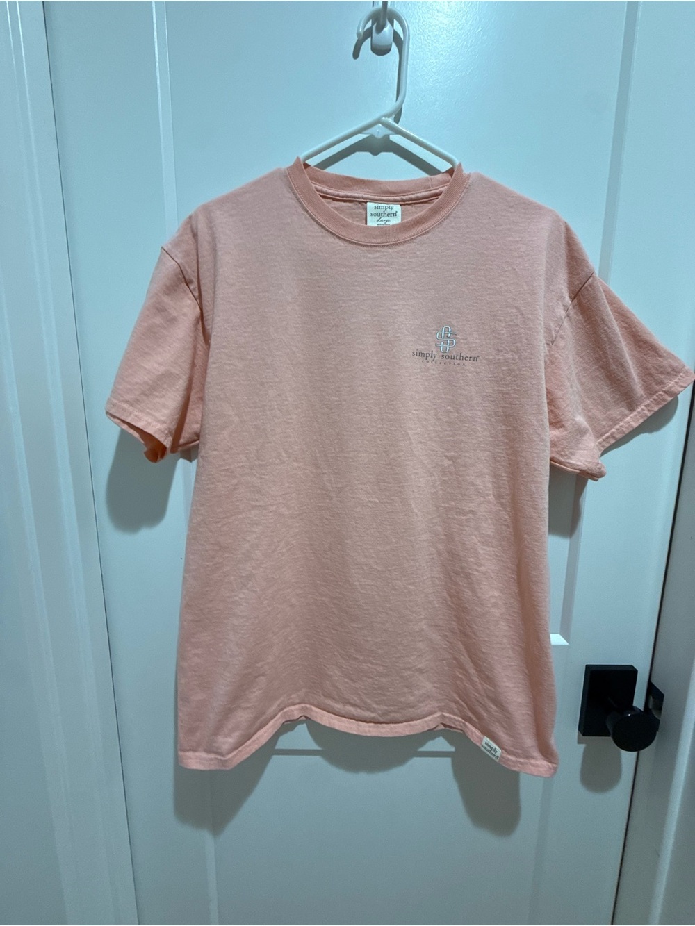 Simply Southern Womenβs Short-Sleeve Crewneck T-Shirt - Peach